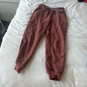 Womens figs high waisted Zamora scrub pants small petite pink